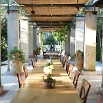 בית חווה Masseria Le Lamie *
