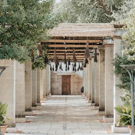Alloggio per agriturismo Masseria Le Lamie *
